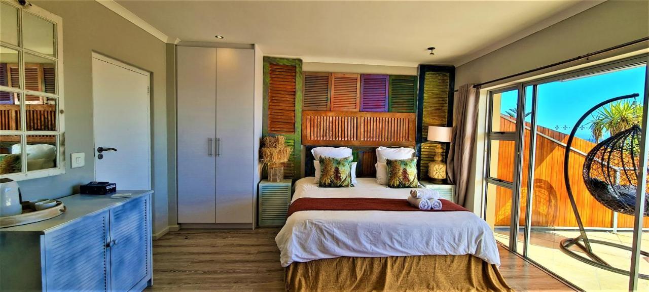 African Groove Camps Bay 4* Cape Town