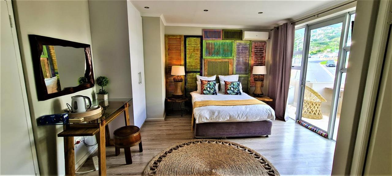 Guest house African Groove Camps Bay Cape Town