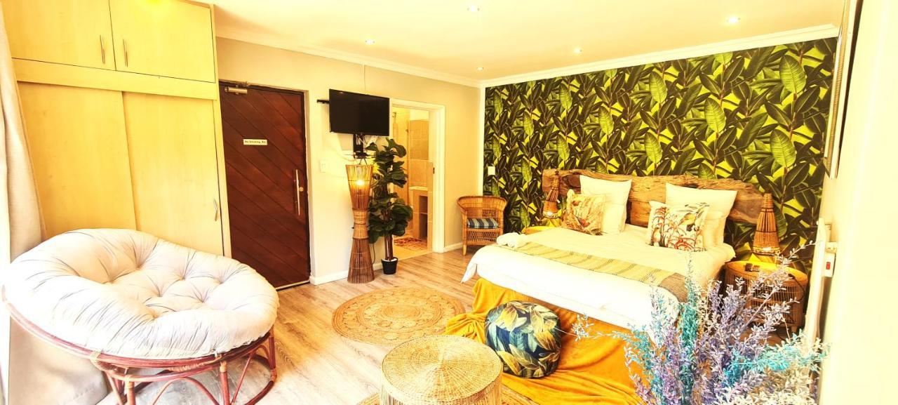 African Groove Camps Bay Guest house 4*