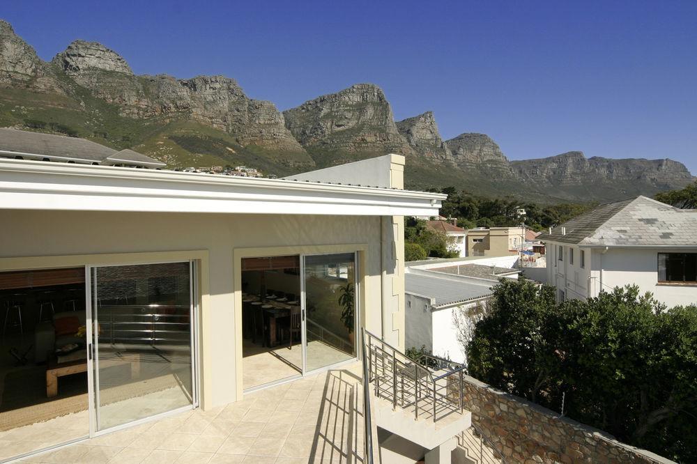 African Groove Camps Bay Guest house Cape Town