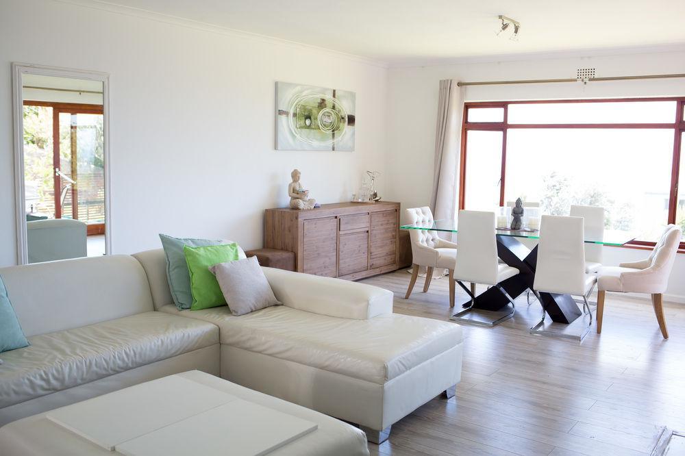 Guest house African Groove Camps Bay 4*