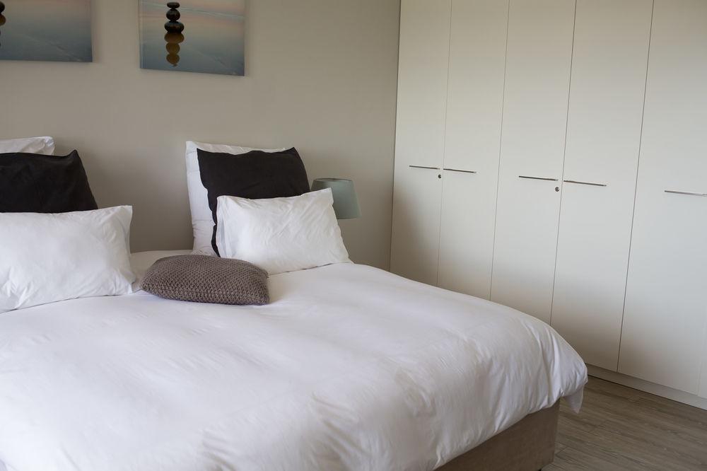 African Groove Camps Bay Guest house Cape Town