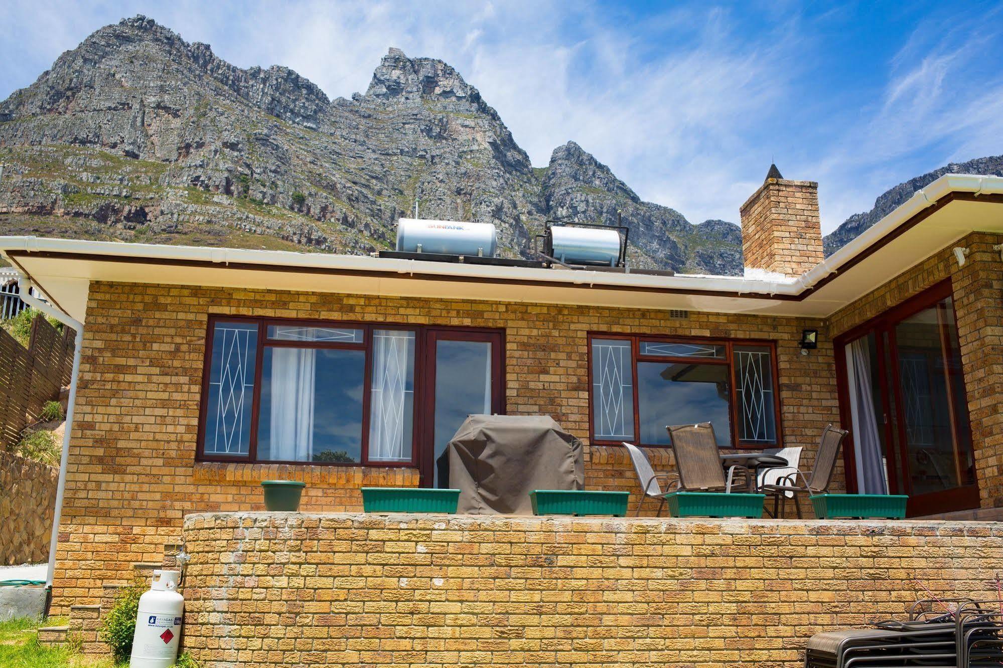 Guest house African Groove Camps Bay Cape Town